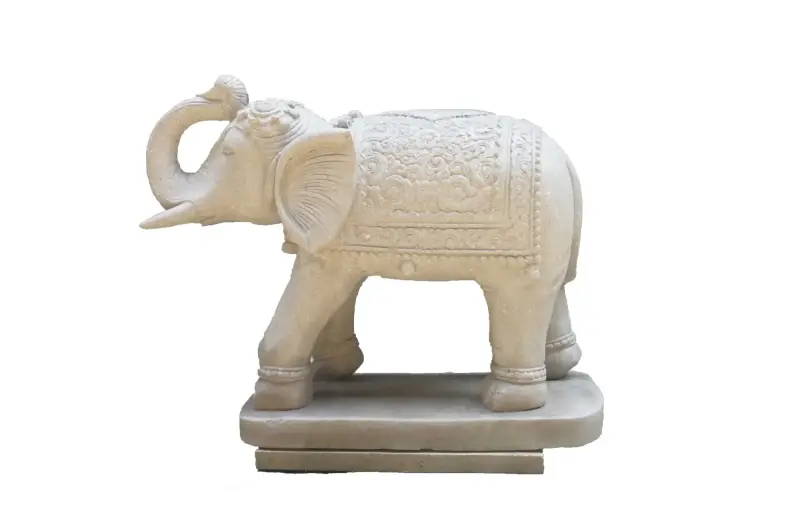Product image 2 of the product “Indian elephant approx.100cm length, head facing left and left foot forward ”
